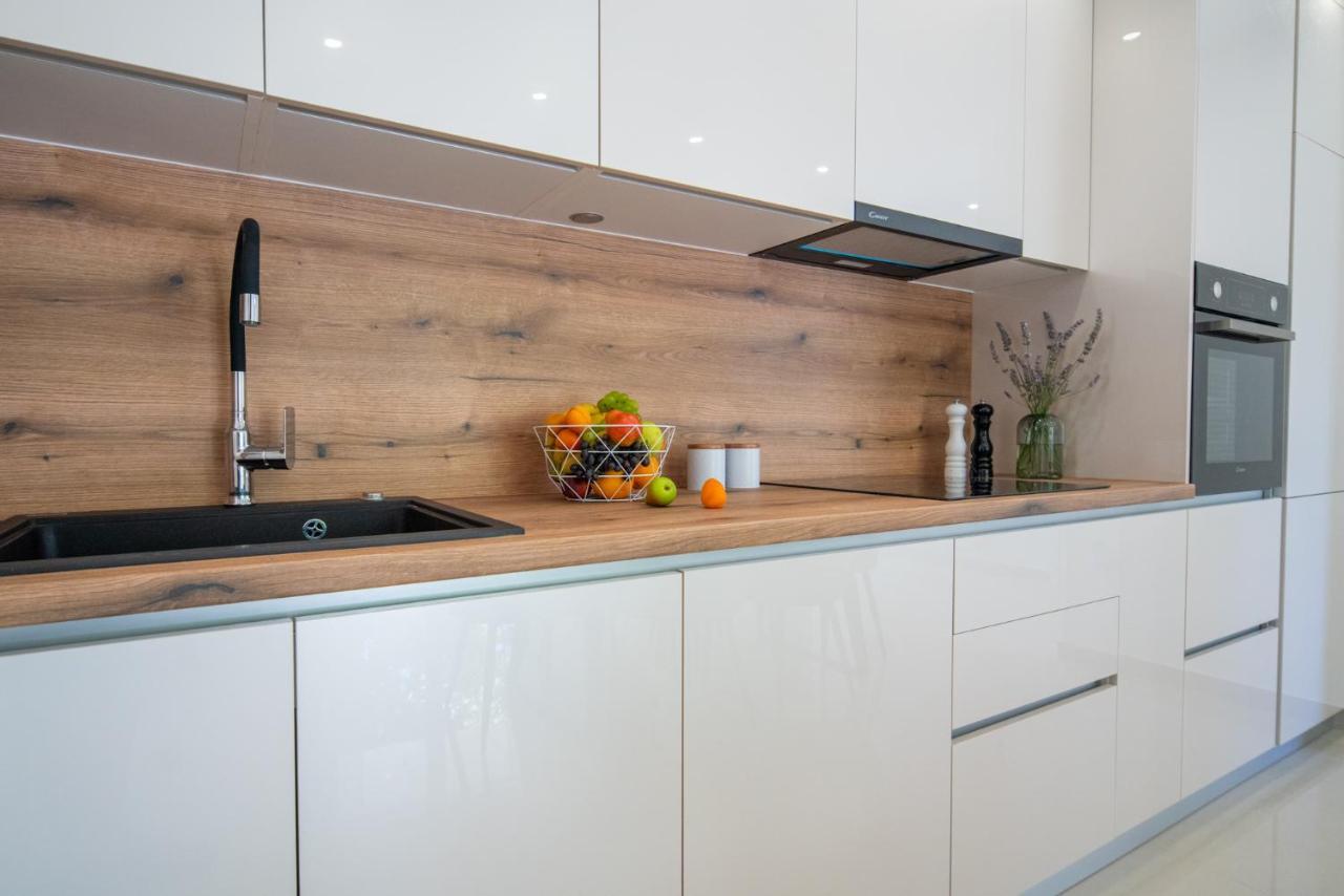 Garden Apartment Pakoštane Eksteriør billede